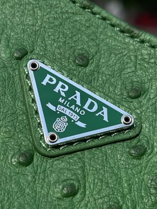 Prada Prada
