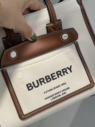 Burberry Burberry