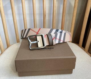 Burberry-Belts