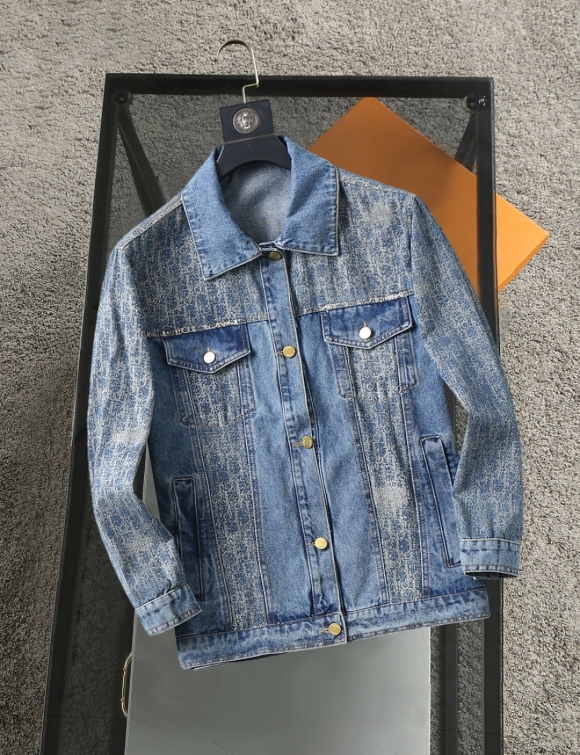 Coats & Jackets Coats & Jackets