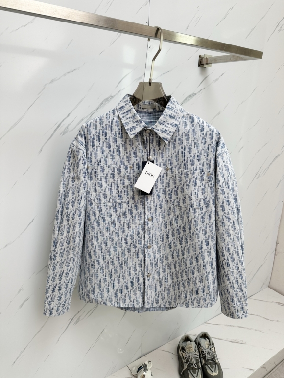 Coats & Jackets Coats & Jackets