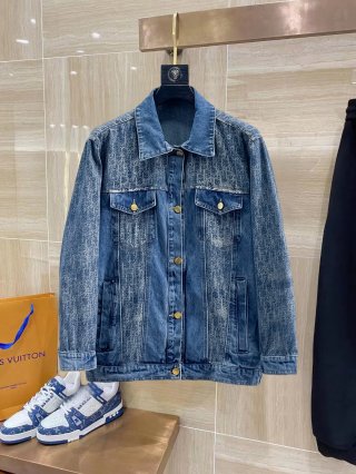 Coats & Jackets Coats & Jackets