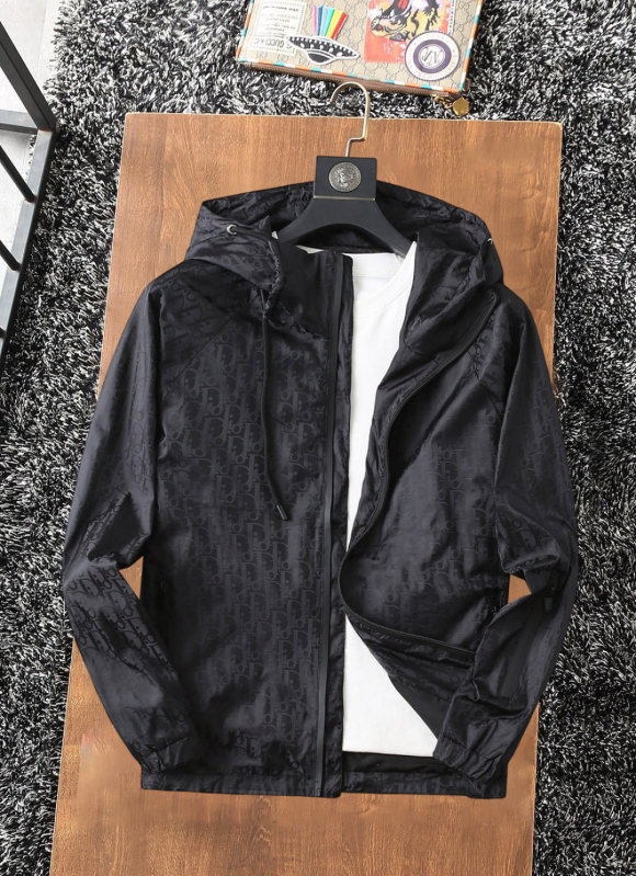 Hoodies & Sweatshirts Hoodies & Sweatshirts