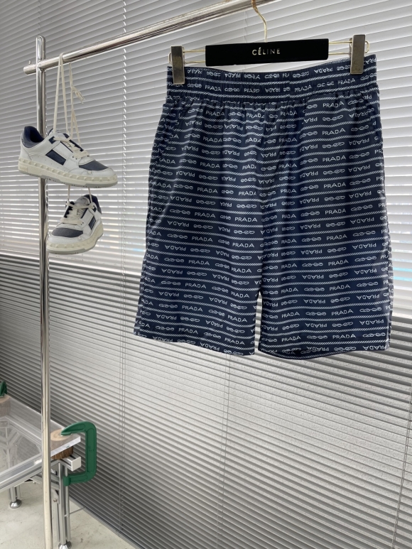 Leisure suit Leisure suit