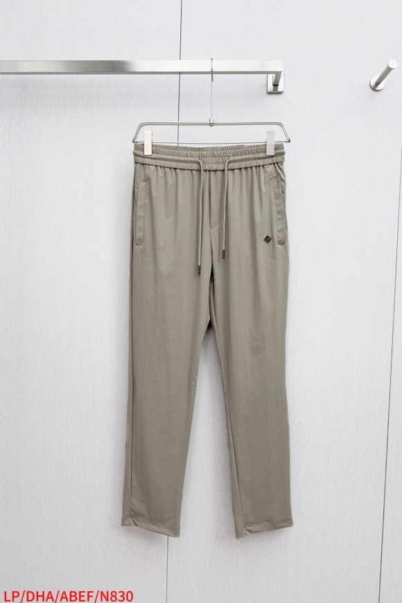 Leisure suit Leisure suit