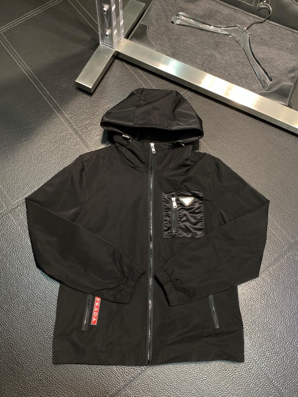 Hoodies & Sweatshirts Hoodies & Sweatshirts