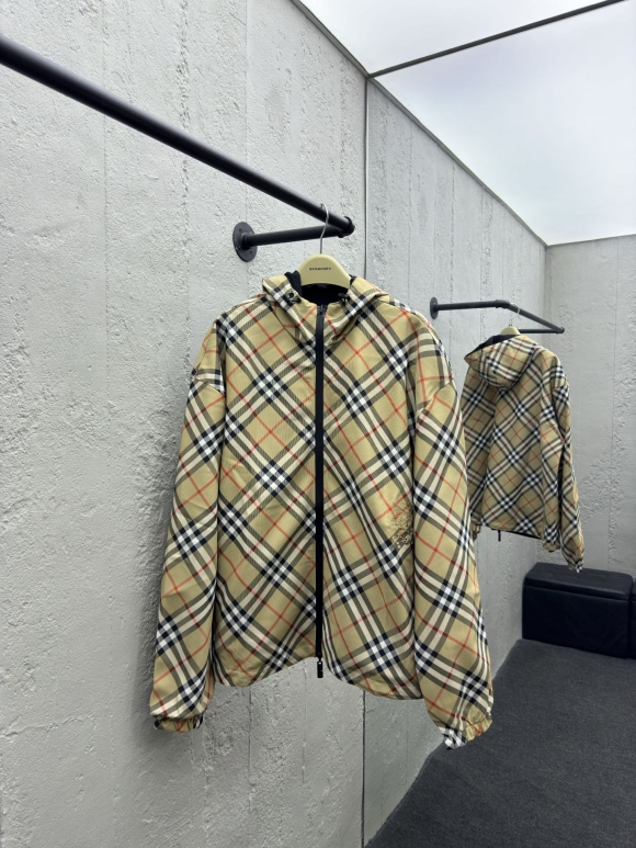 Hoodies & Sweatshirts Hoodies & Sweatshirts