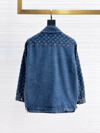 Coats & Jackets Coats & Jackets