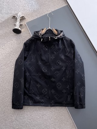 Hoodies & Sweatshirts Hoodies & Sweatshirts