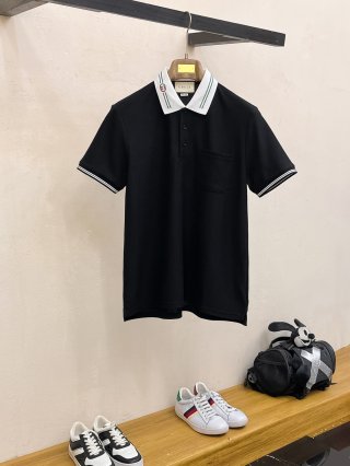 Polos