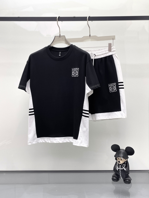 Leisure suit Leisure suit