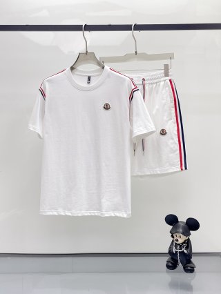 Leisure suit Leisure suit