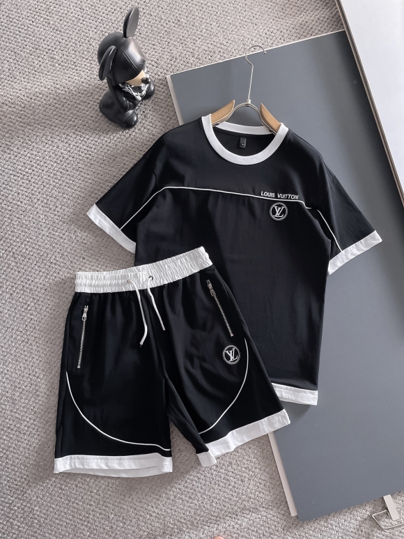 Leisure suit Leisure suit