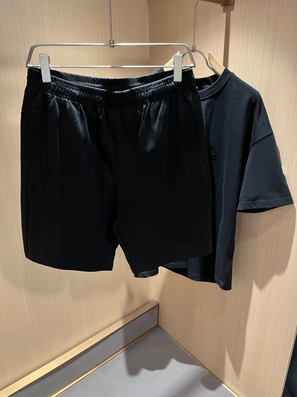 Leisure suit Leisure suit