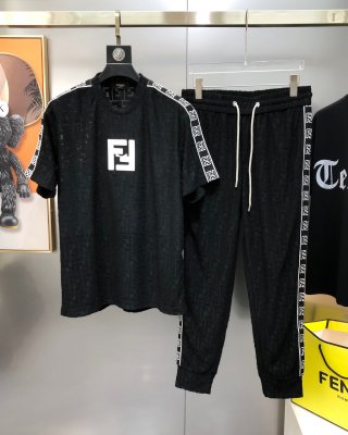 Leisure suit Leisure suit