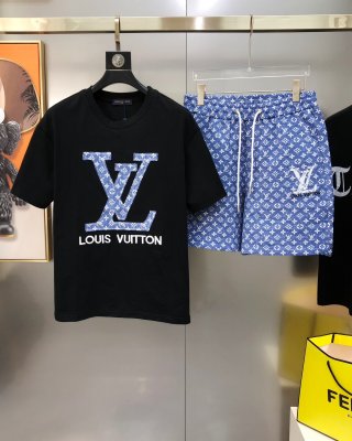 Leisure suit Leisure suit