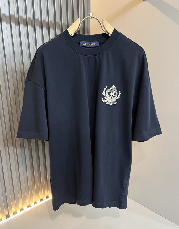 Leisure suit Leisure suit