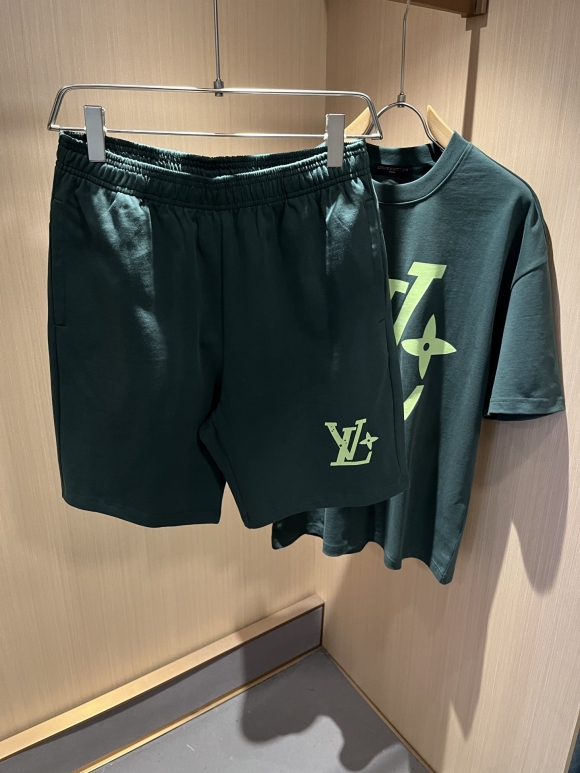 Leisure suit Leisure suit