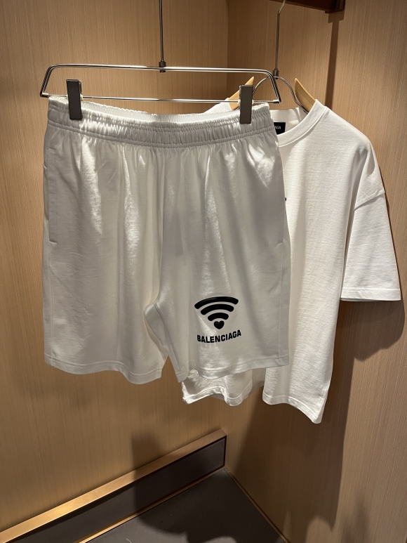 Leisure suit Leisure suit