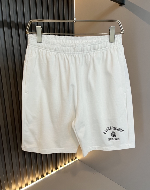 Leisure suit Leisure suit