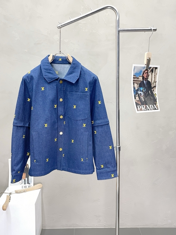 Coats & Jackets Coats & Jackets