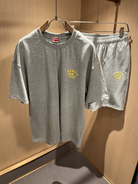 Leisure suit Leisure suit