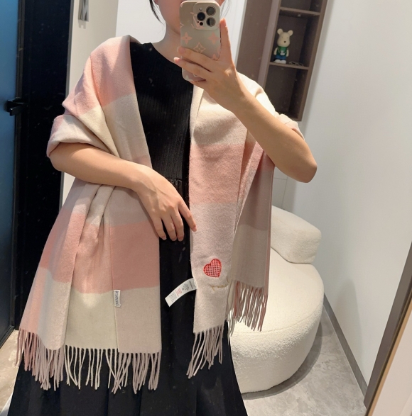 Burberry-9 Burberry-9