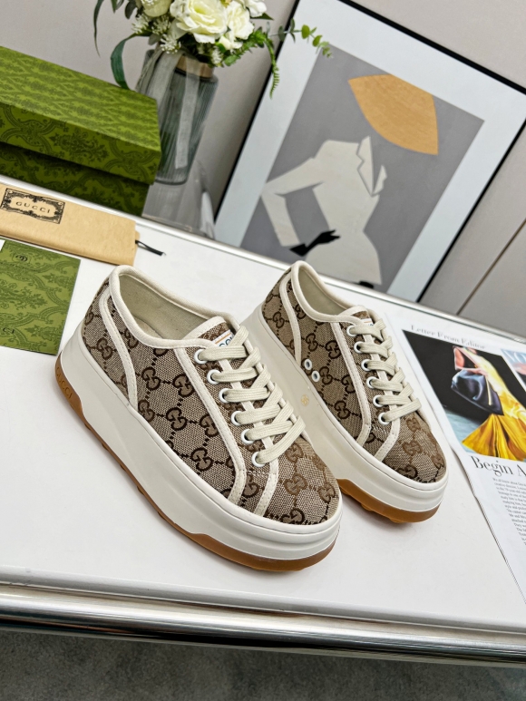 Womens shoes collection Womens shoes collection