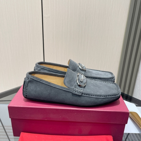 FerragamoSHOES
