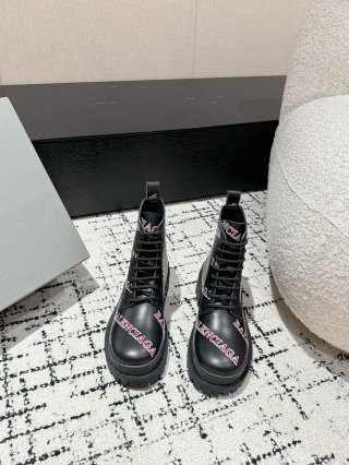 Womens shoes collection Womens shoes collection