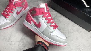 AirJordan1MidSHOES