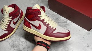 AirJordan1MidSHOES