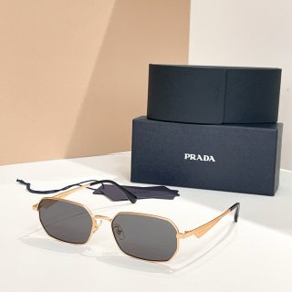Prada-5