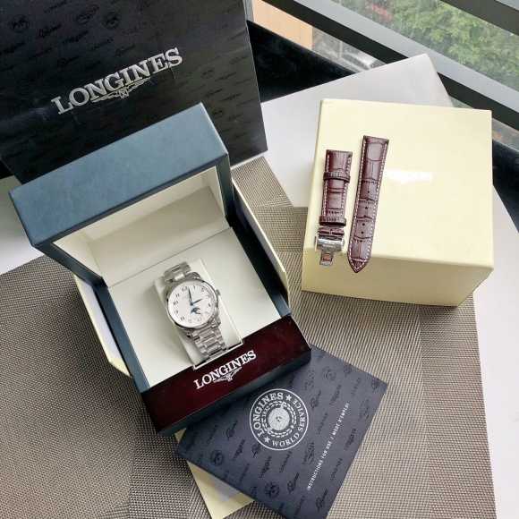 LONGINES
