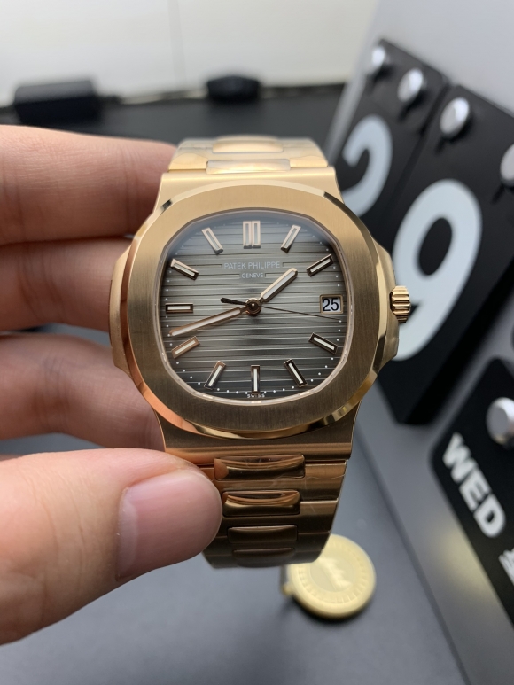 PATEK PHILIPPE