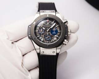 Hublot Hublot