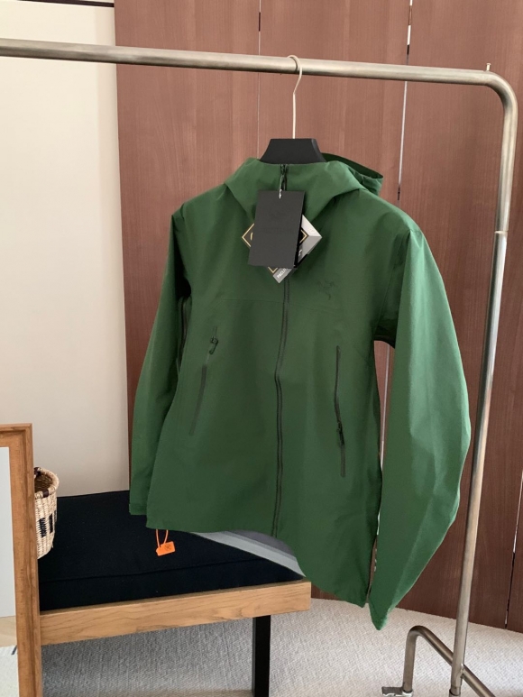 Coats & Jackets Coats & Jackets