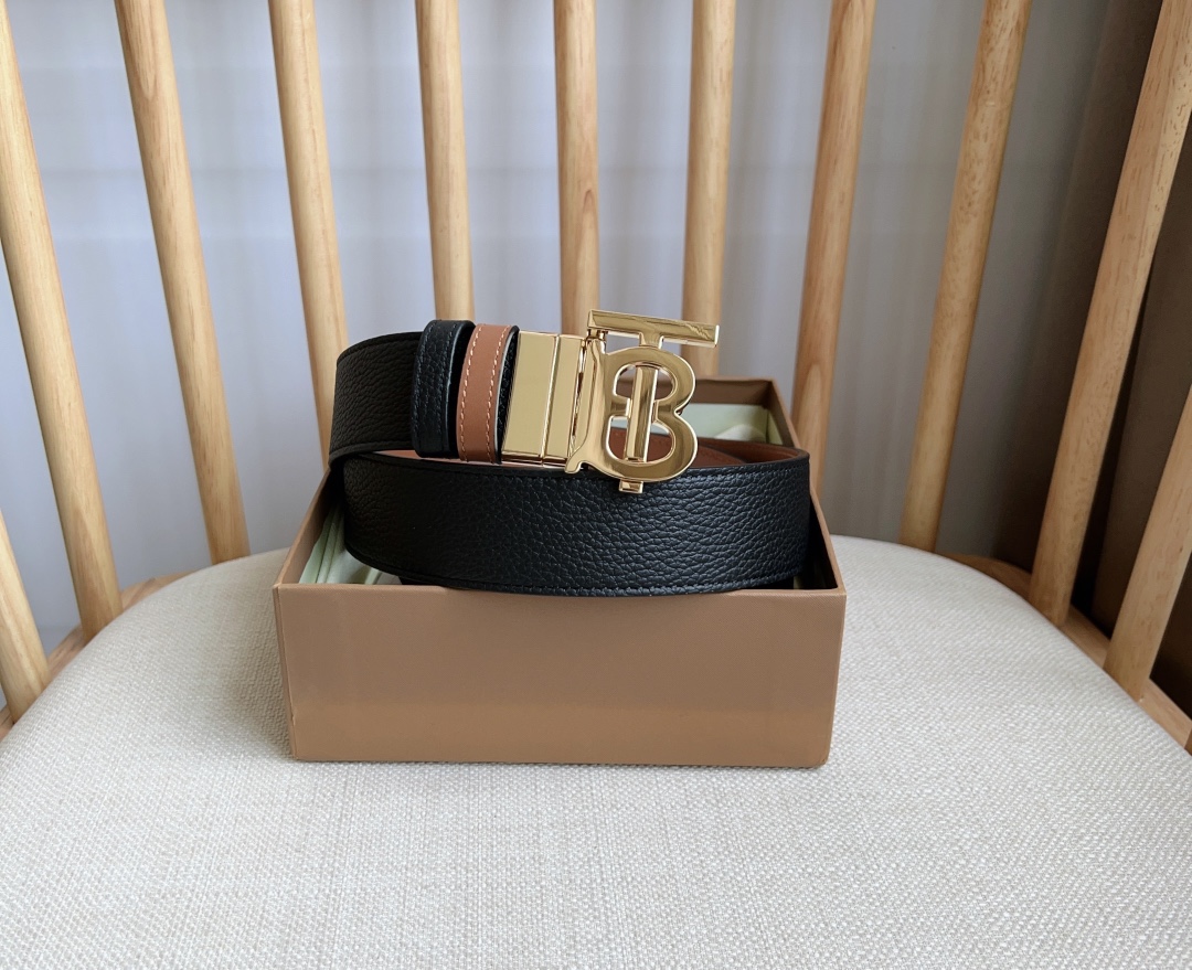 Burberry-Belts