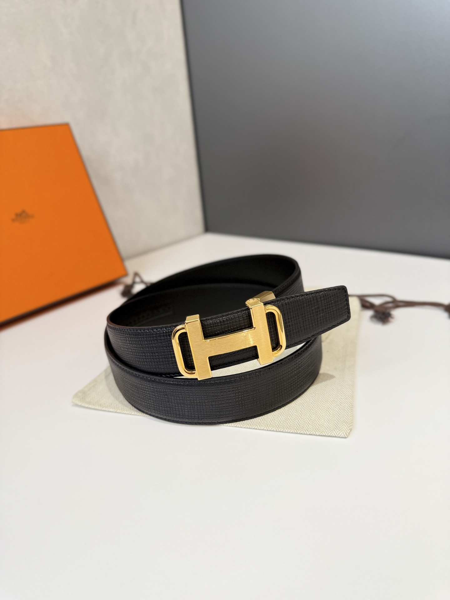 Hermes-Belts