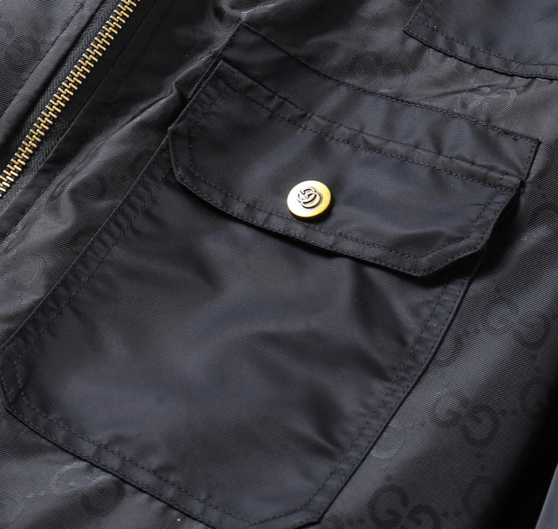 Hoodies & Sweatshirts