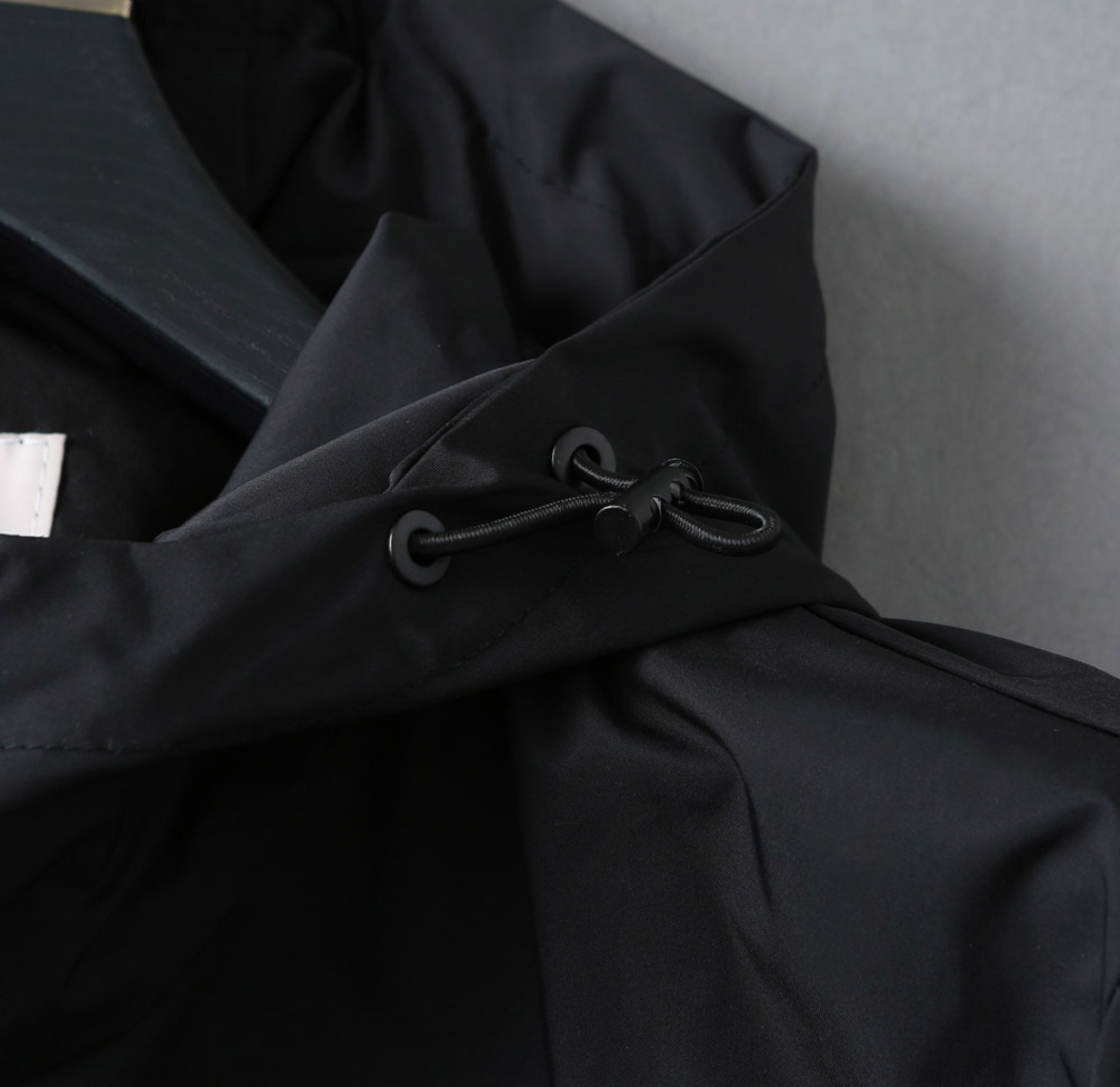 Hoodies & Sweatshirts