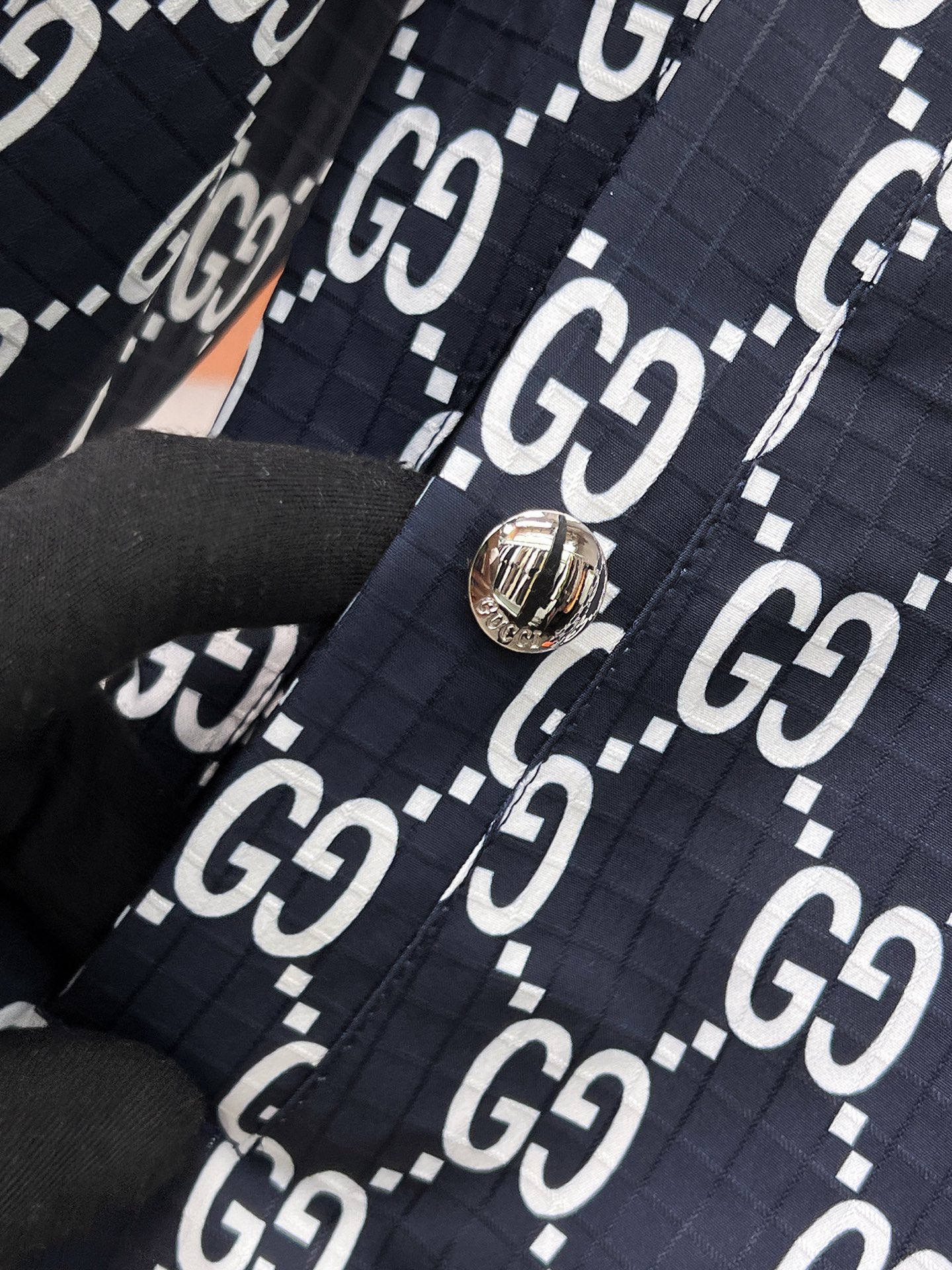 Hoodies & Sweatshirts