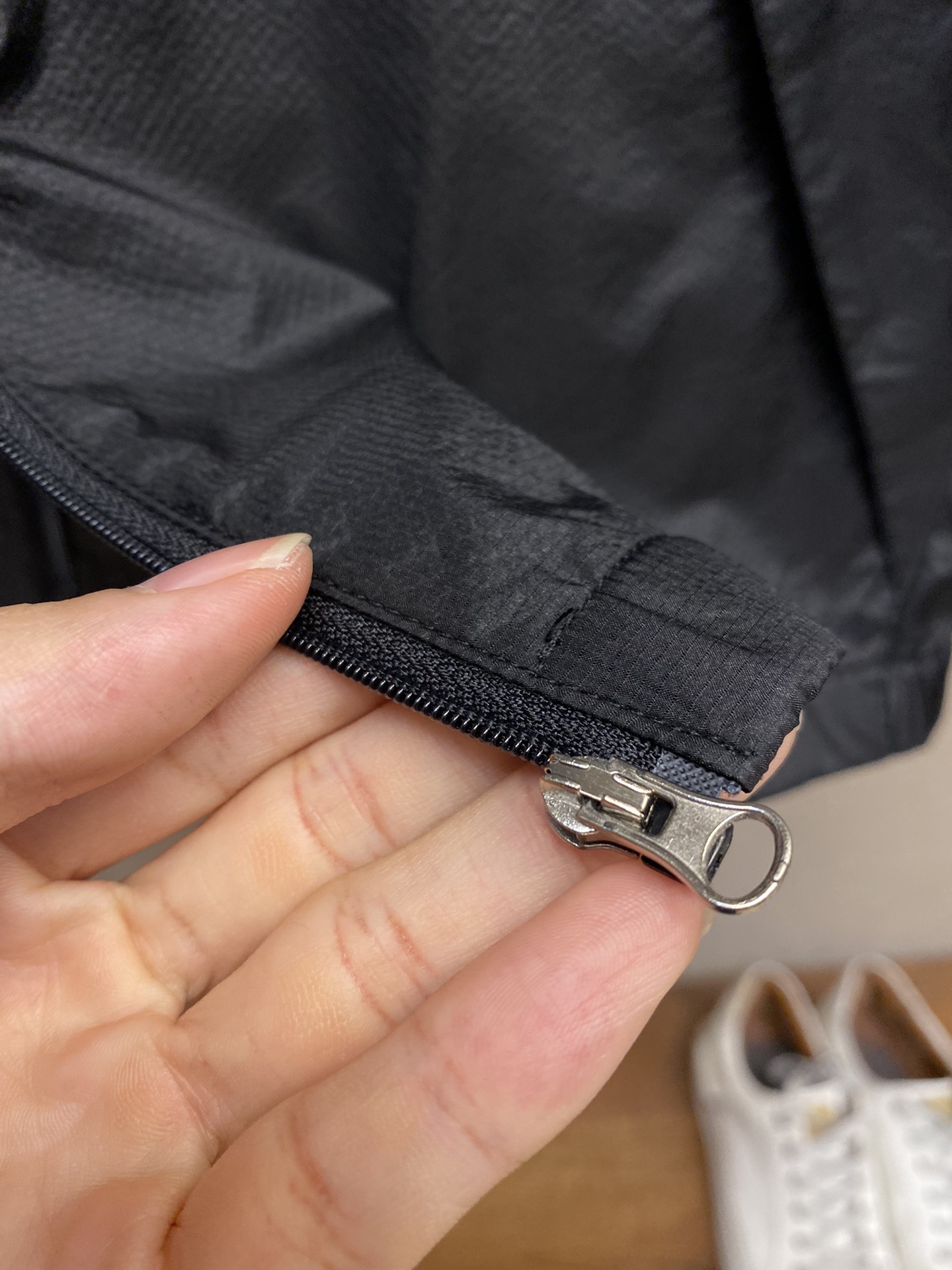 Hoodies & Sweatshirts