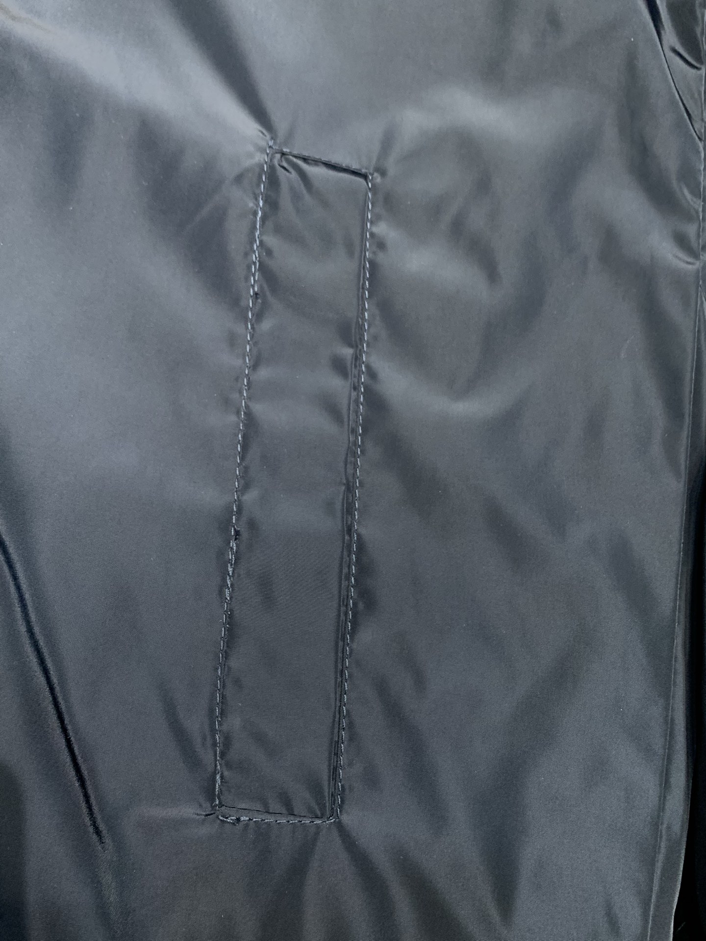 Hoodies & Sweatshirts