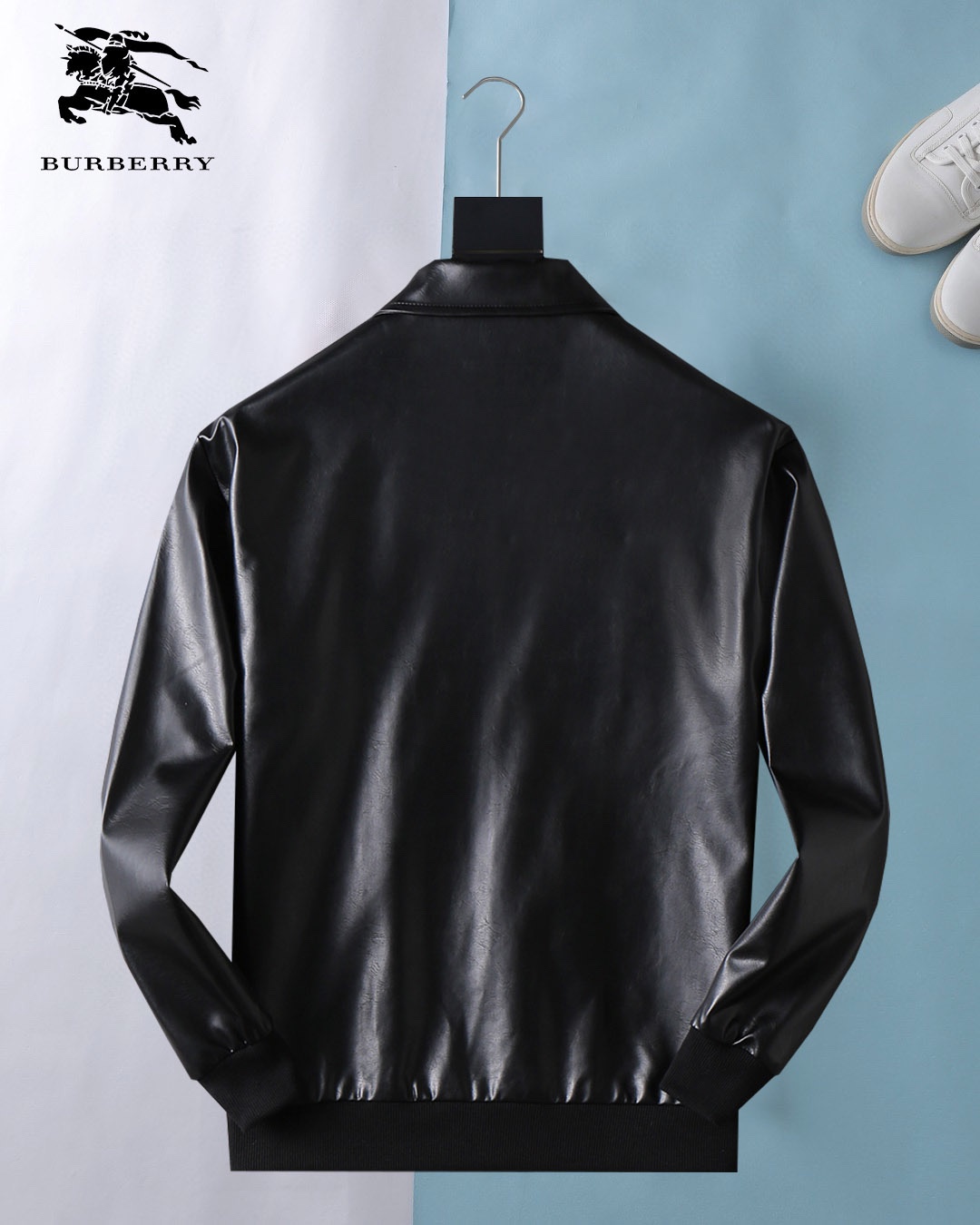 Hoodies & Sweatshirts