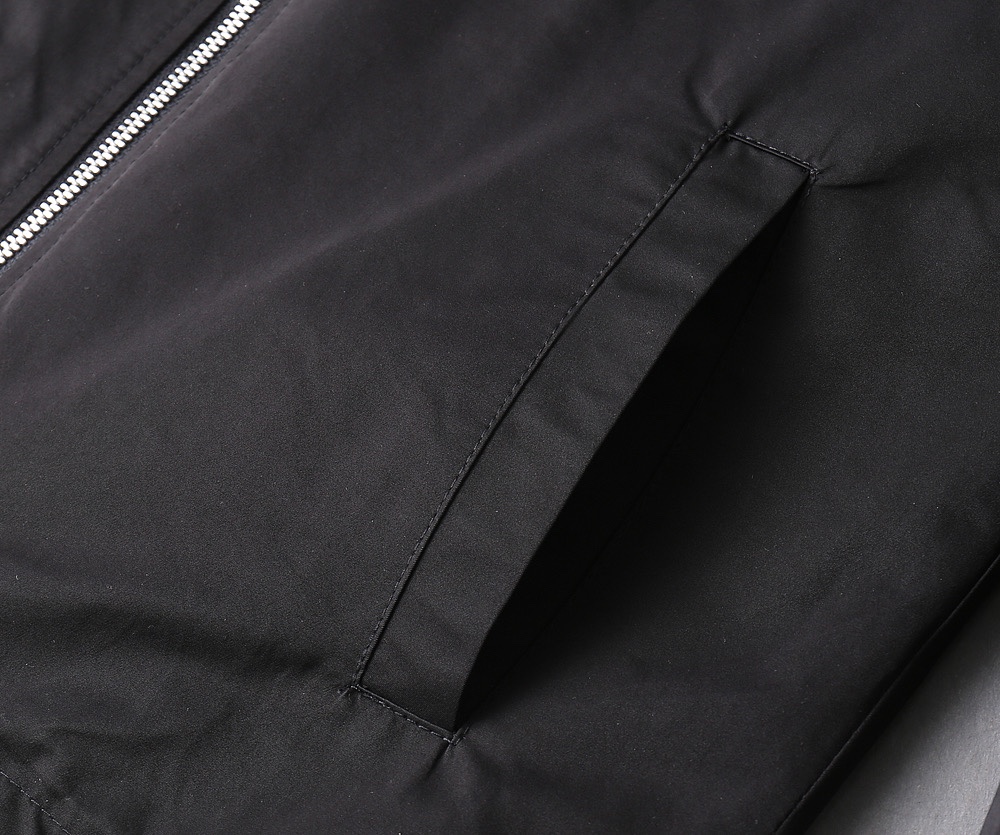 Hoodies & Sweatshirts