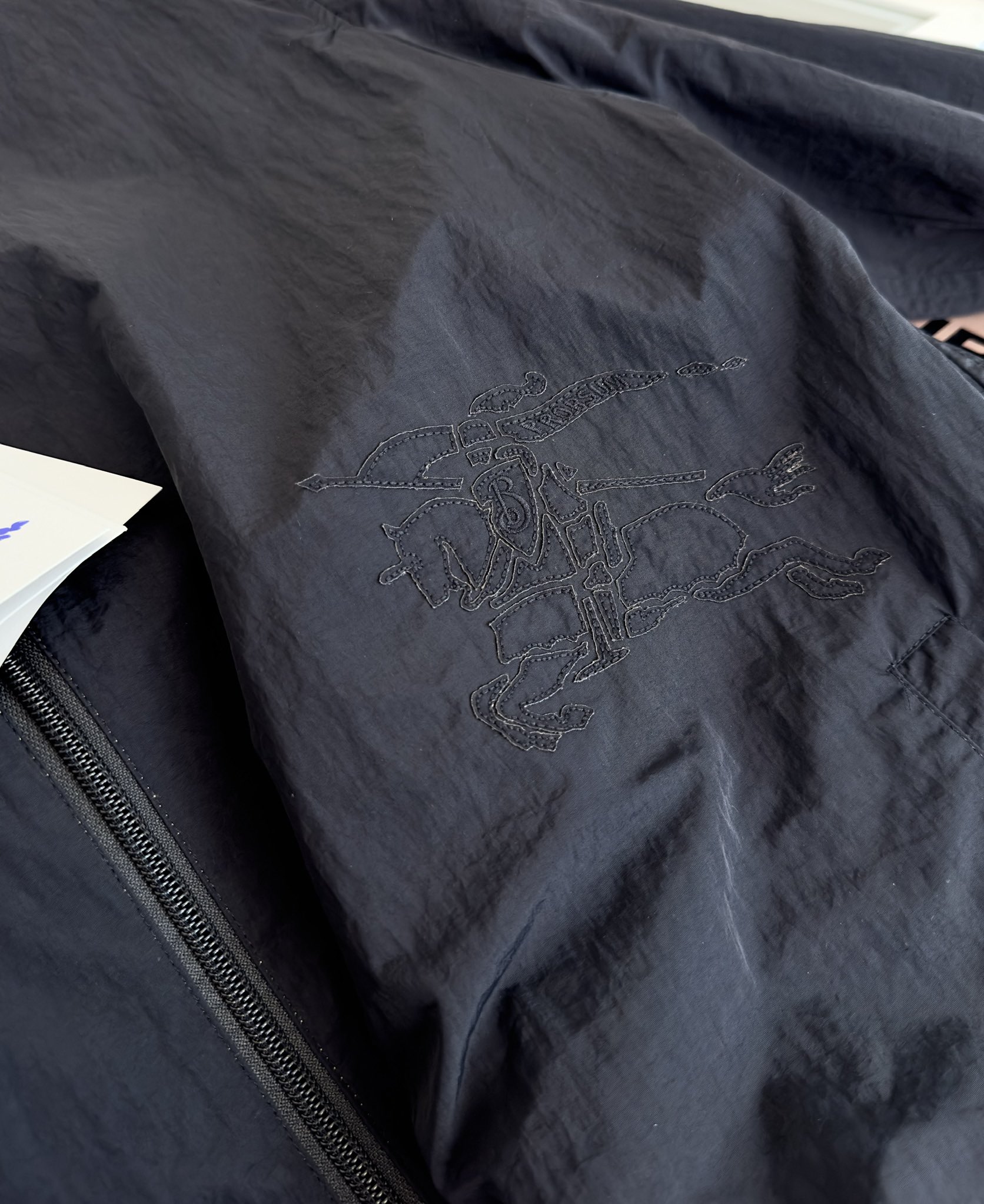 Hoodies & Sweatshirts