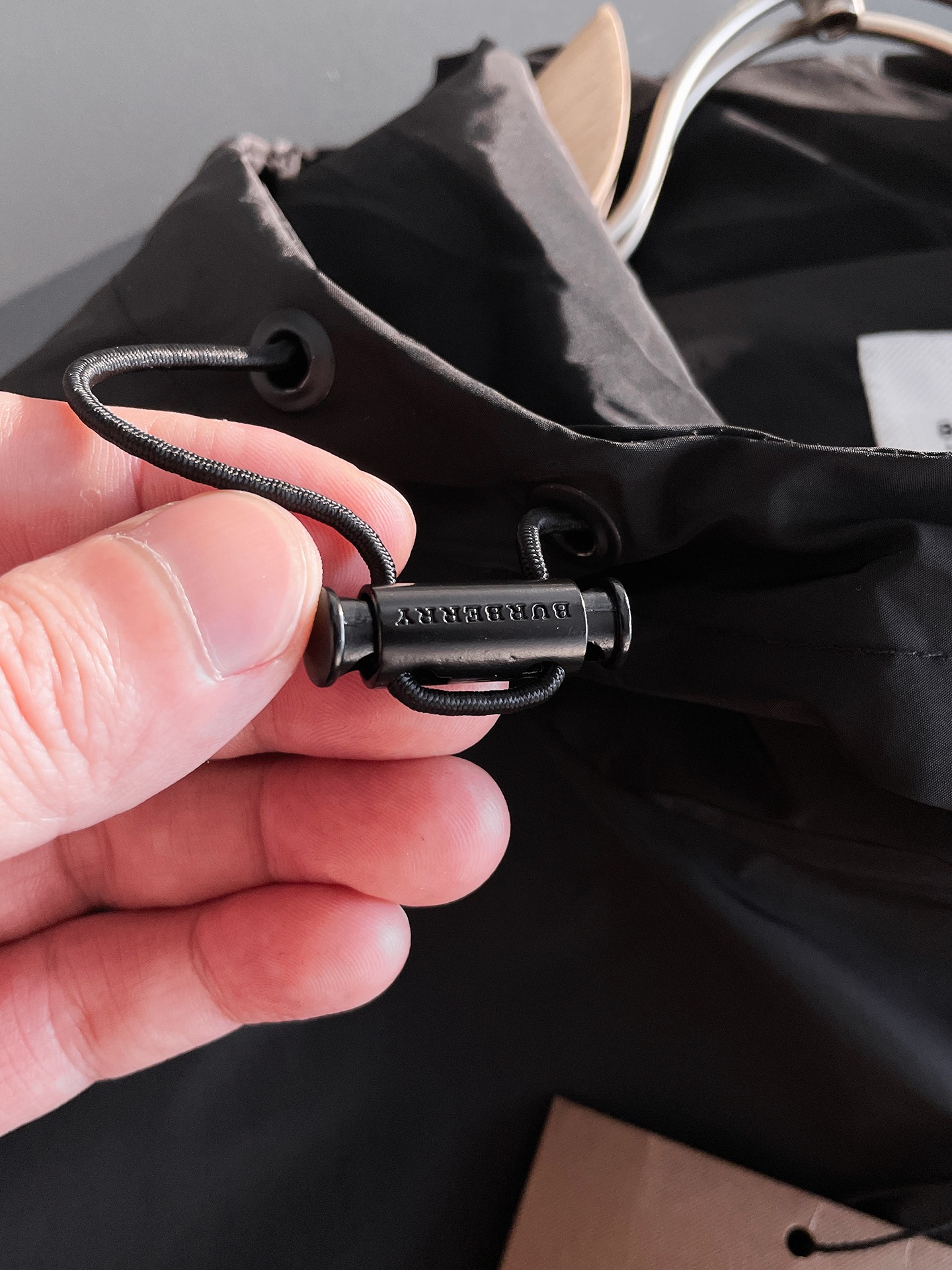 Hoodies & Sweatshirts