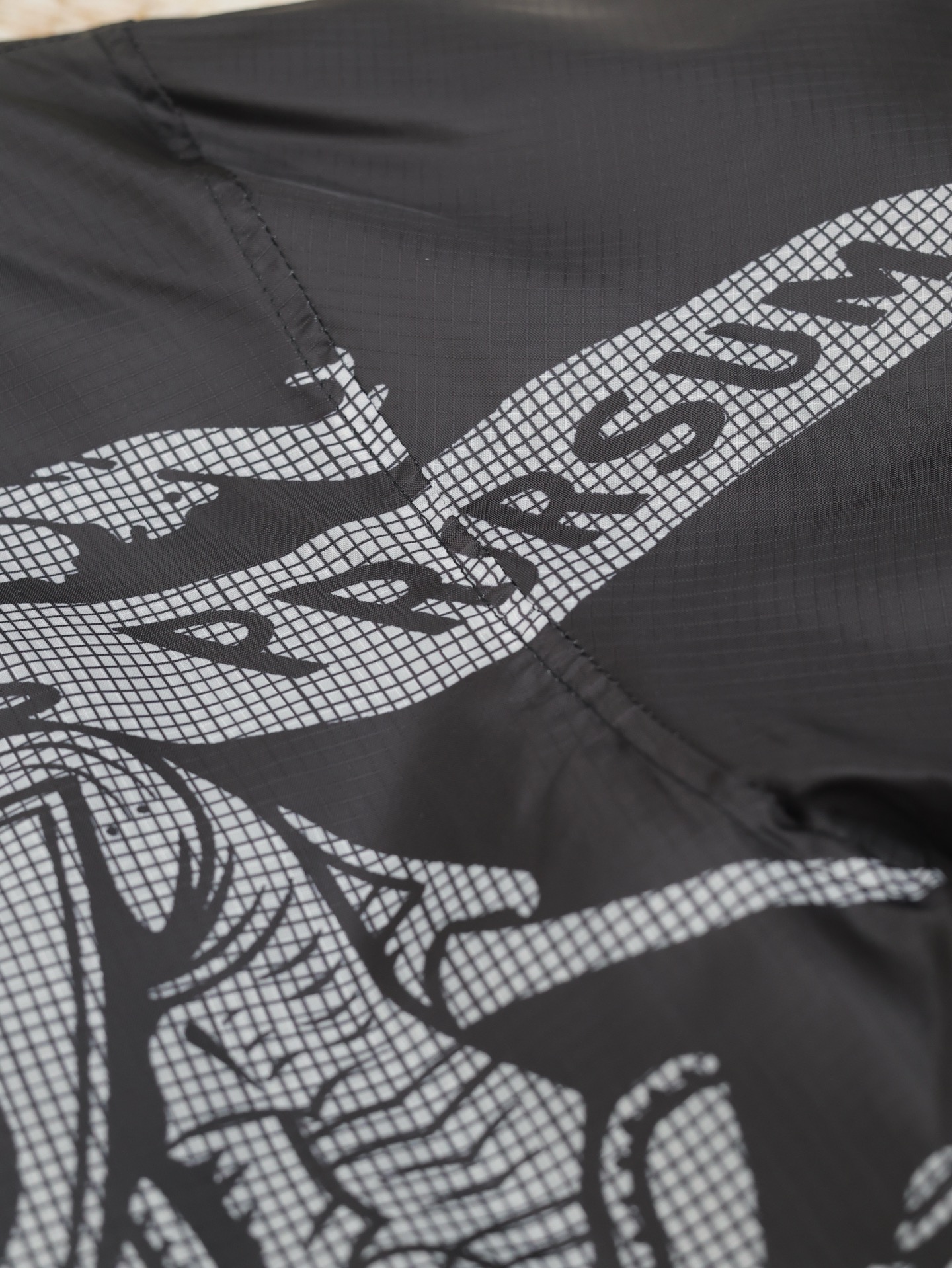 Hoodies & Sweatshirts