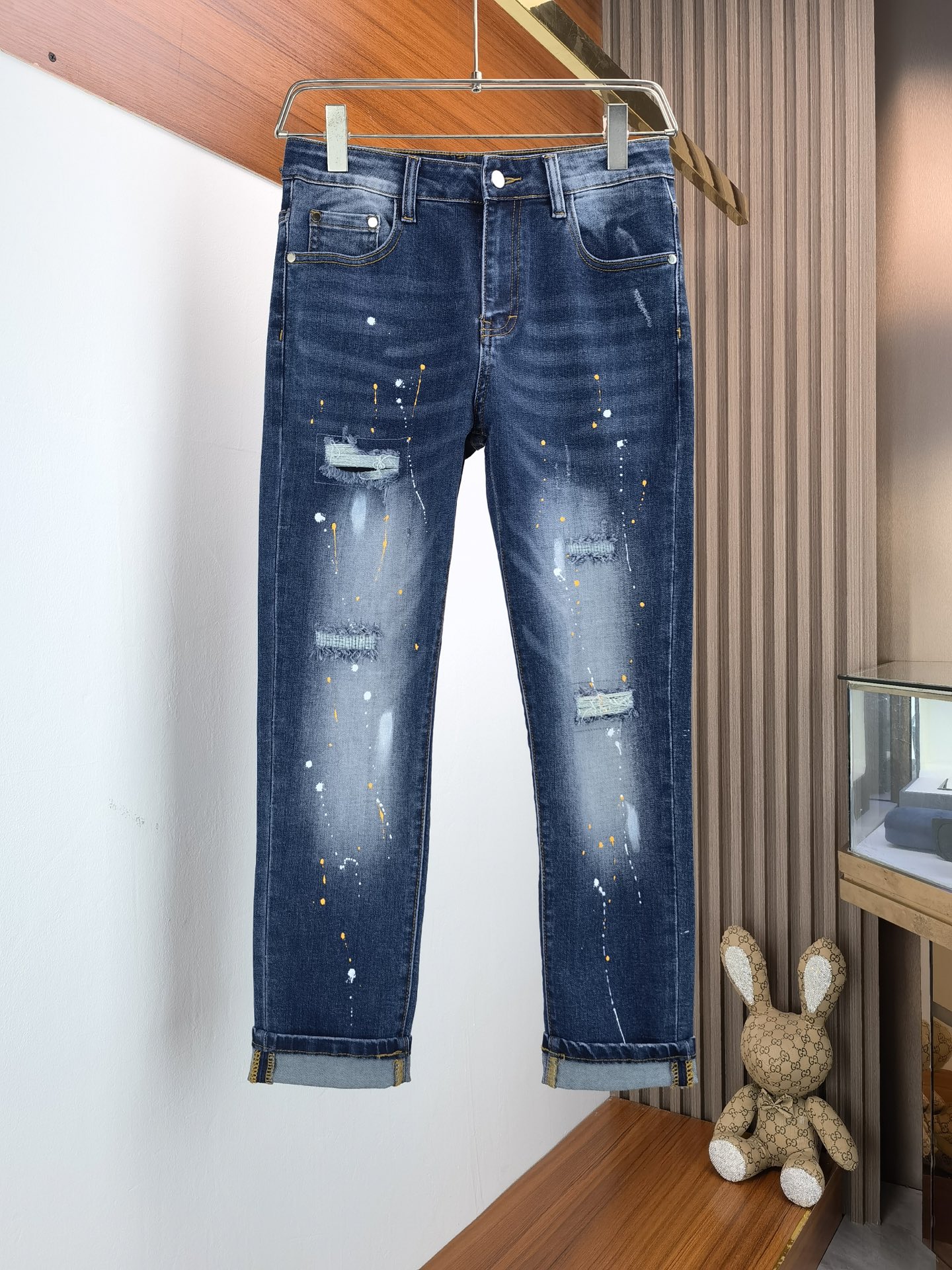 jeans